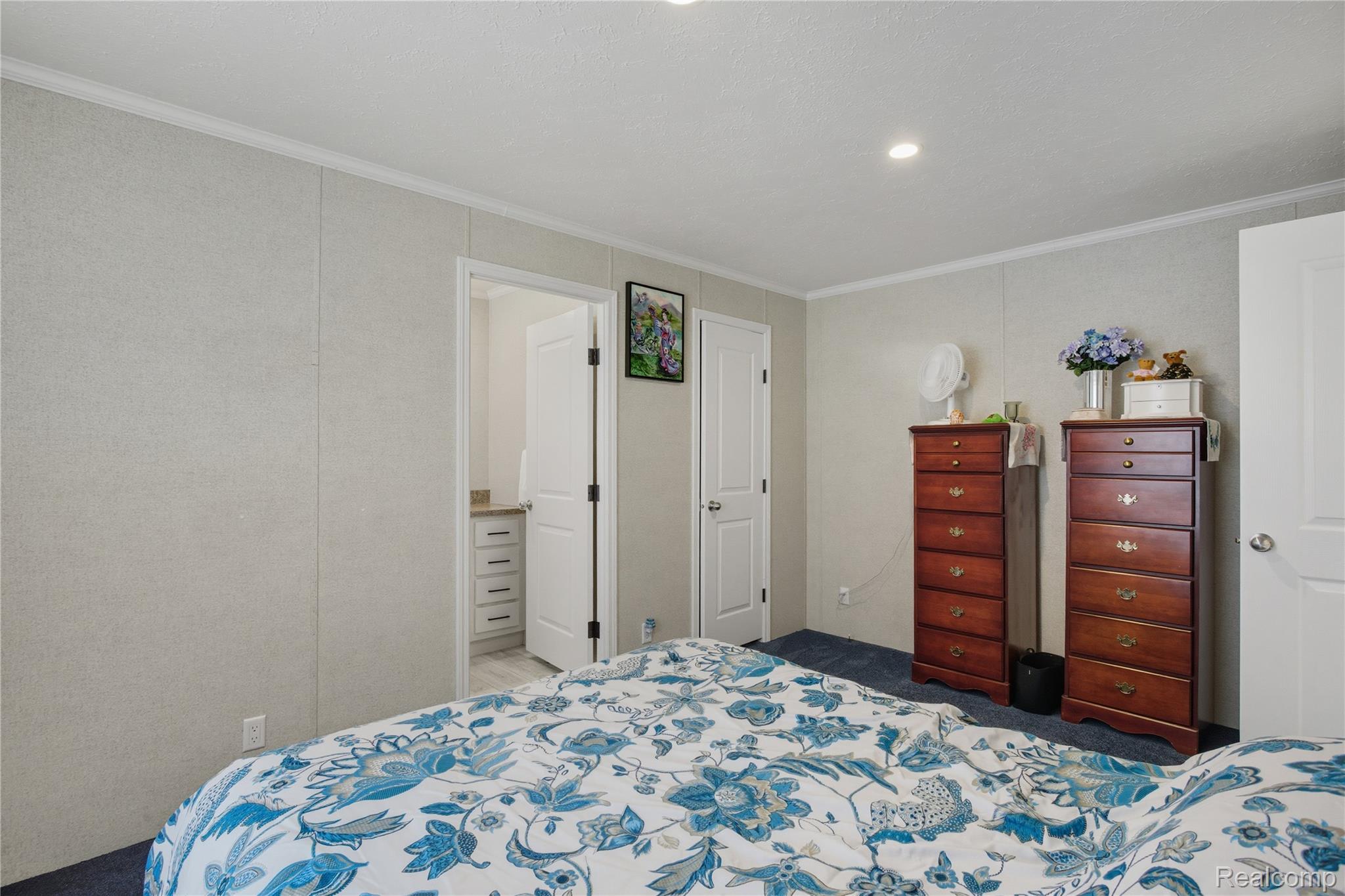 230 E Macgregor Court Property Photo 13