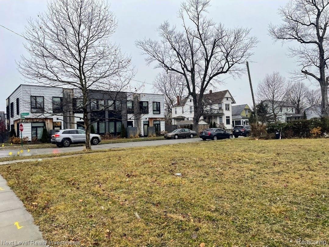 1000 Baldwin Street Property Photo 2