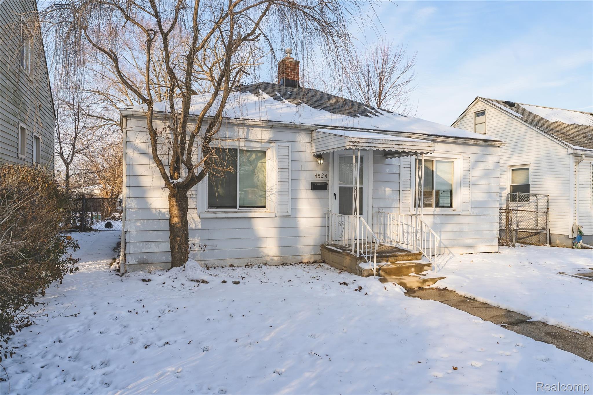 4524 Fleming Street Property Photo 4