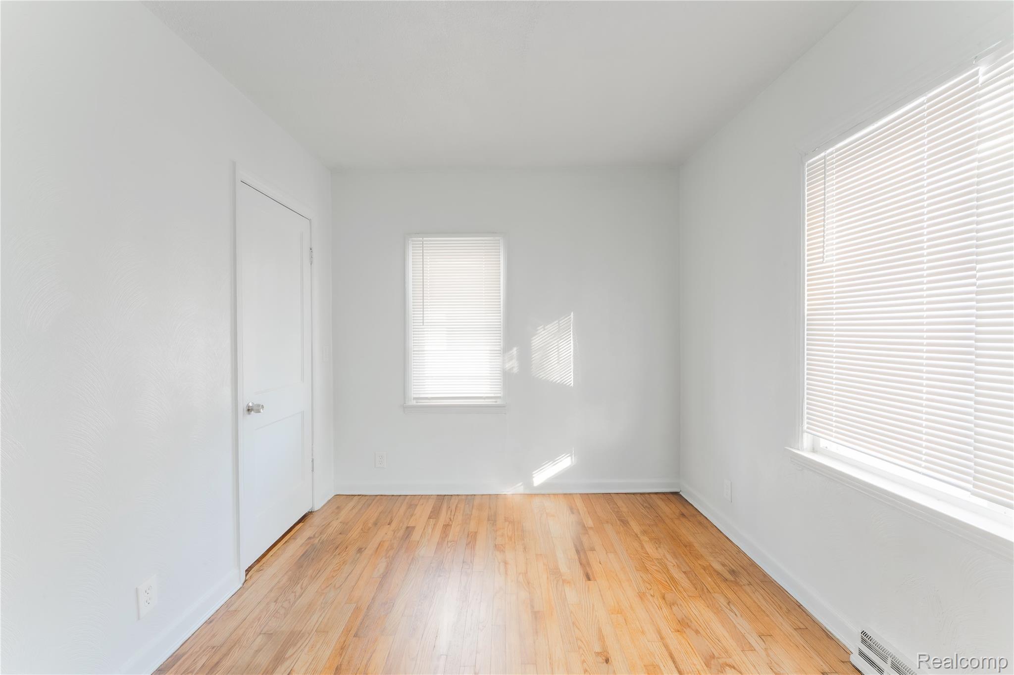 4524 Fleming Street Property Photo 11
