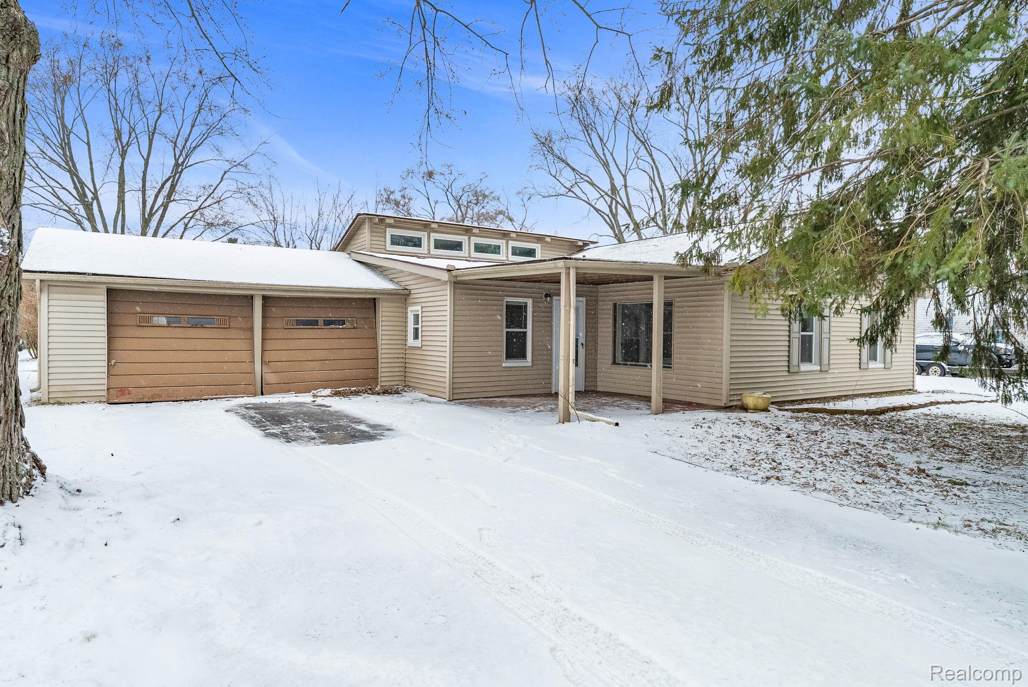4734 Kempf Street Property Photo 1