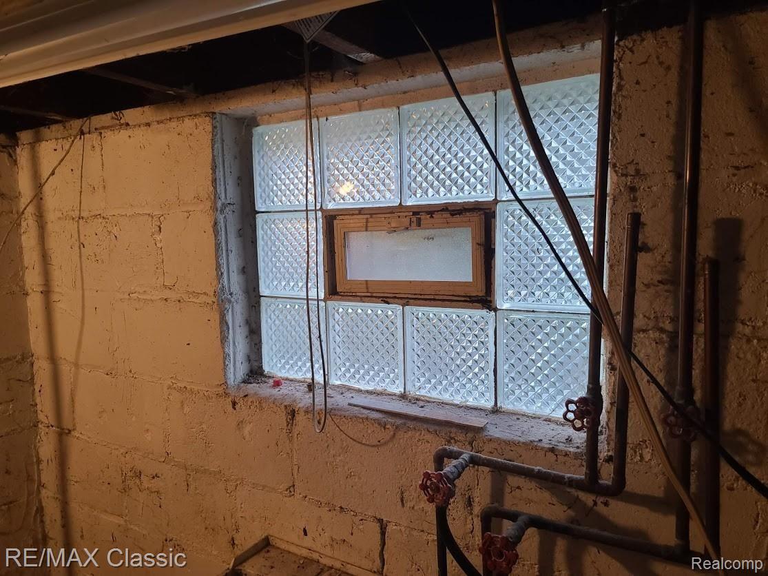 304 Baker Street Property Photo 25