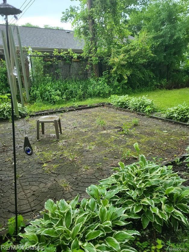 304 Baker Street Property Photo 29