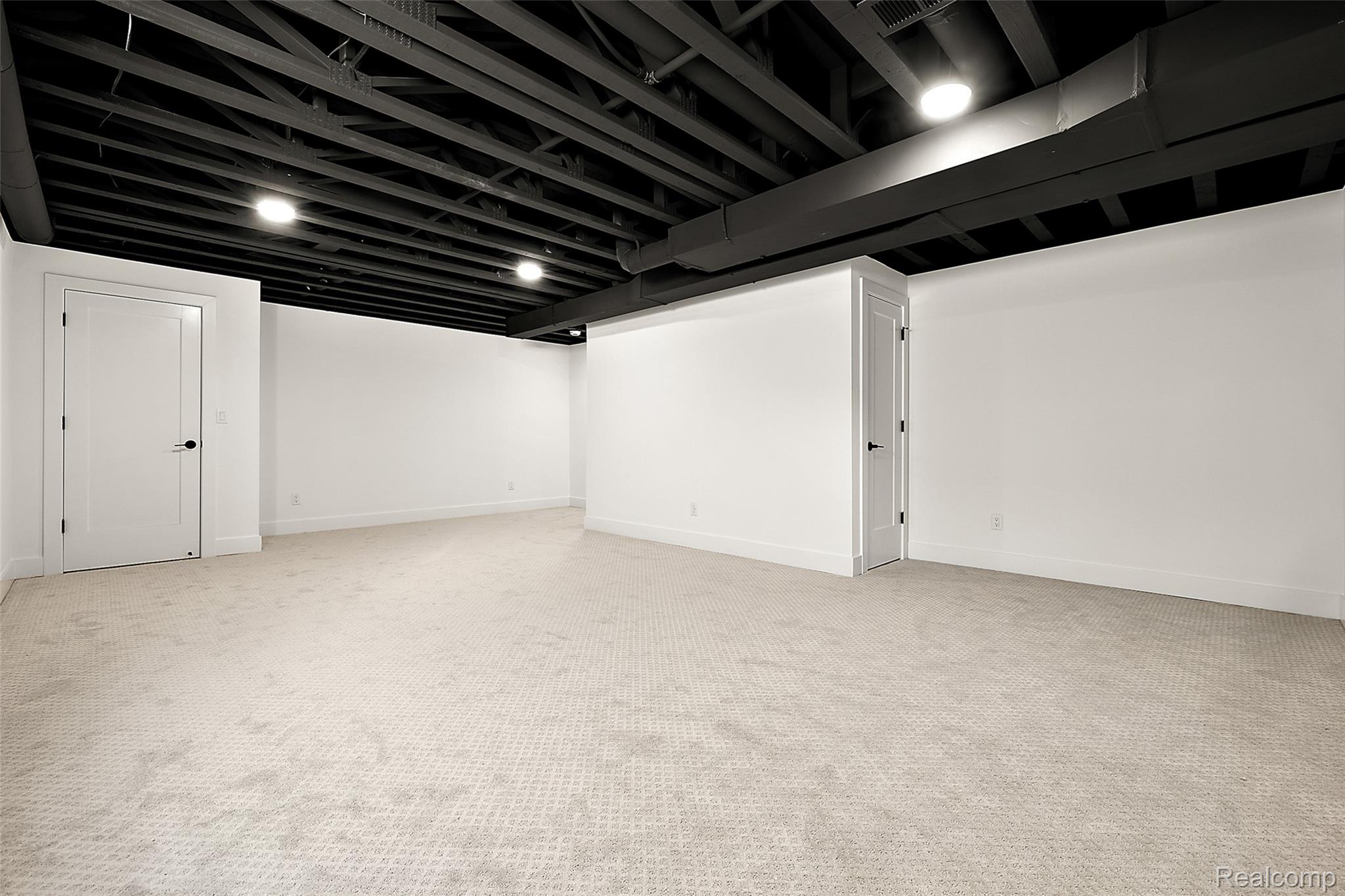 1522 Holcomb Street Property Photo 13