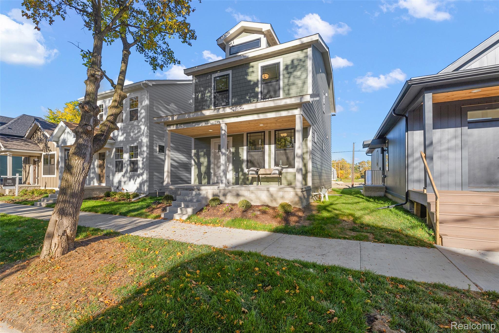 1522 Holcomb Street Property Photo 14