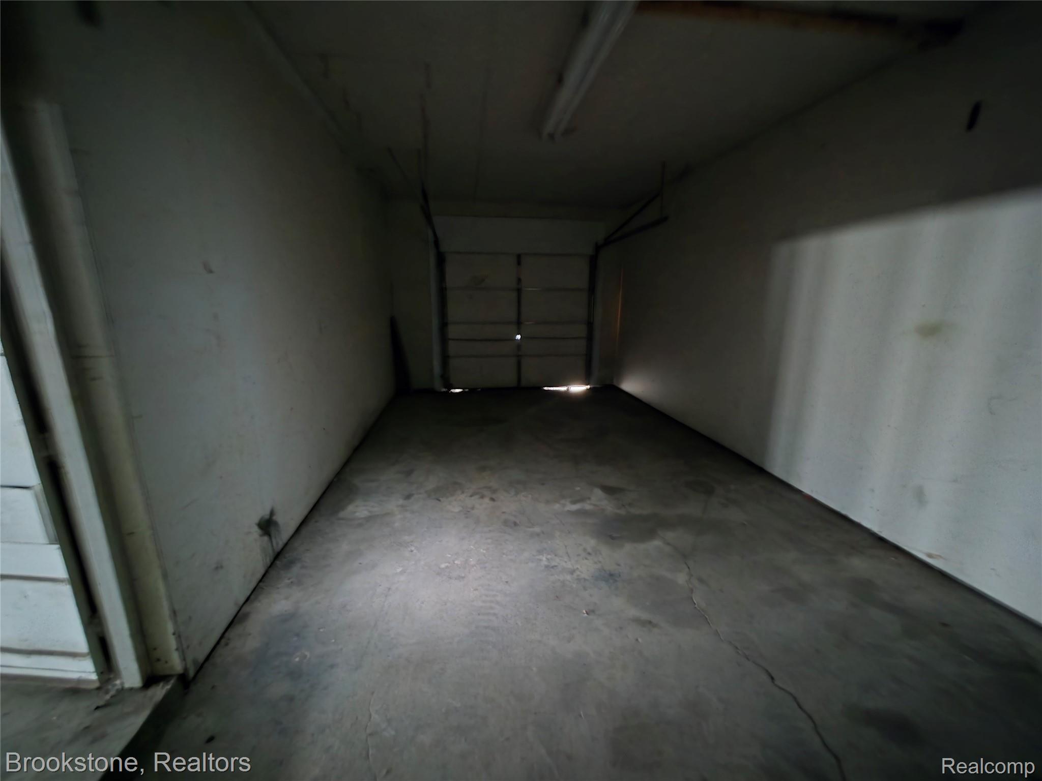 7435 N Dort Highway Property Photo 9