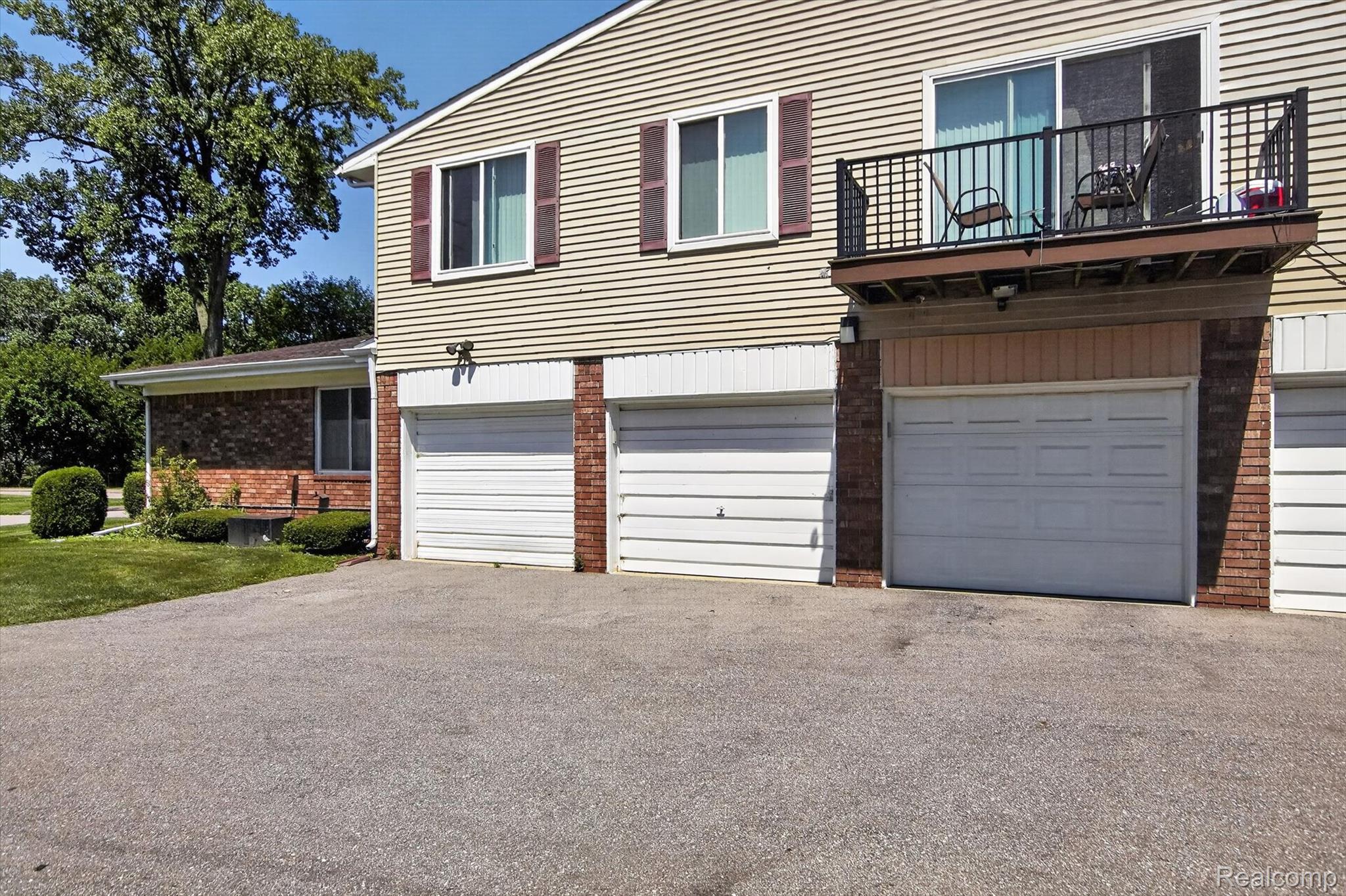 24570 Quad Park Lane Property Photo 20