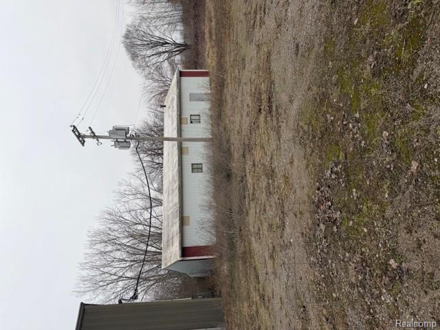 9831 Tuscola Road Property Photo 3