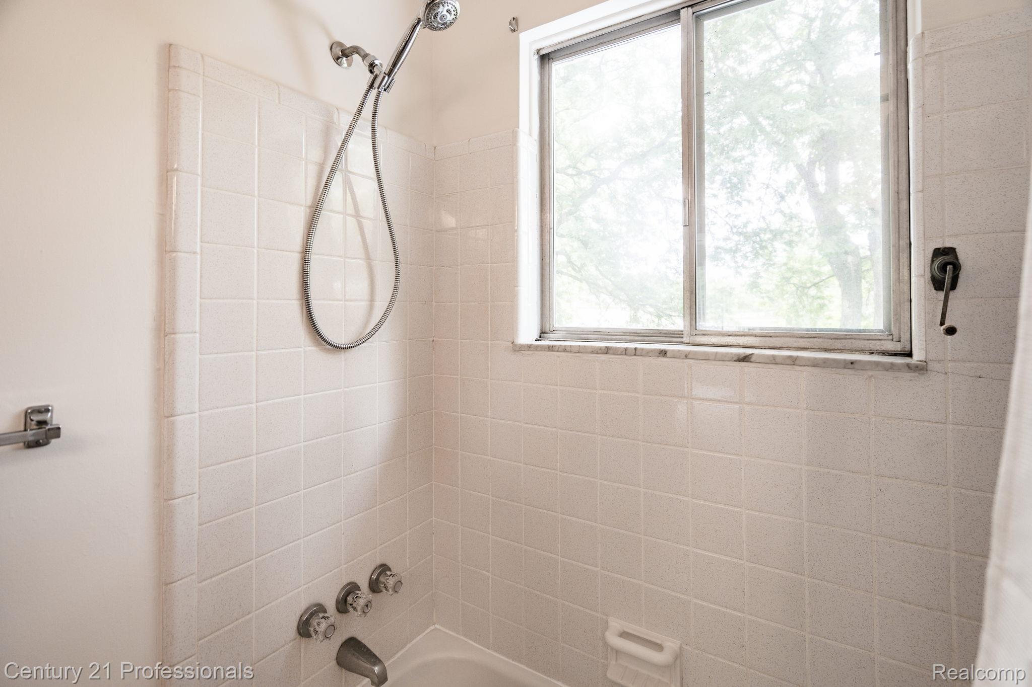5959 Alan 56 Property Photo 17