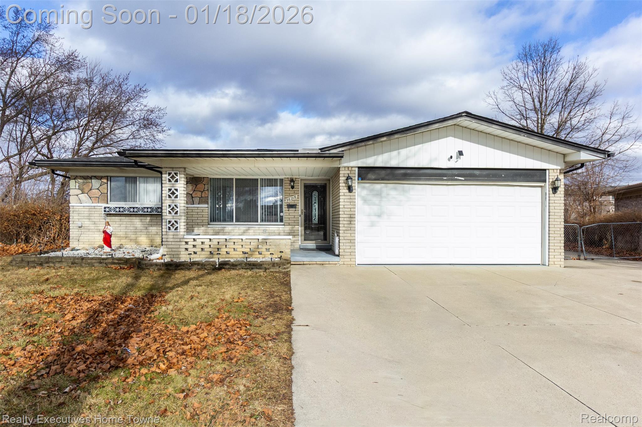 36218 Allison Drive Property Photo 1