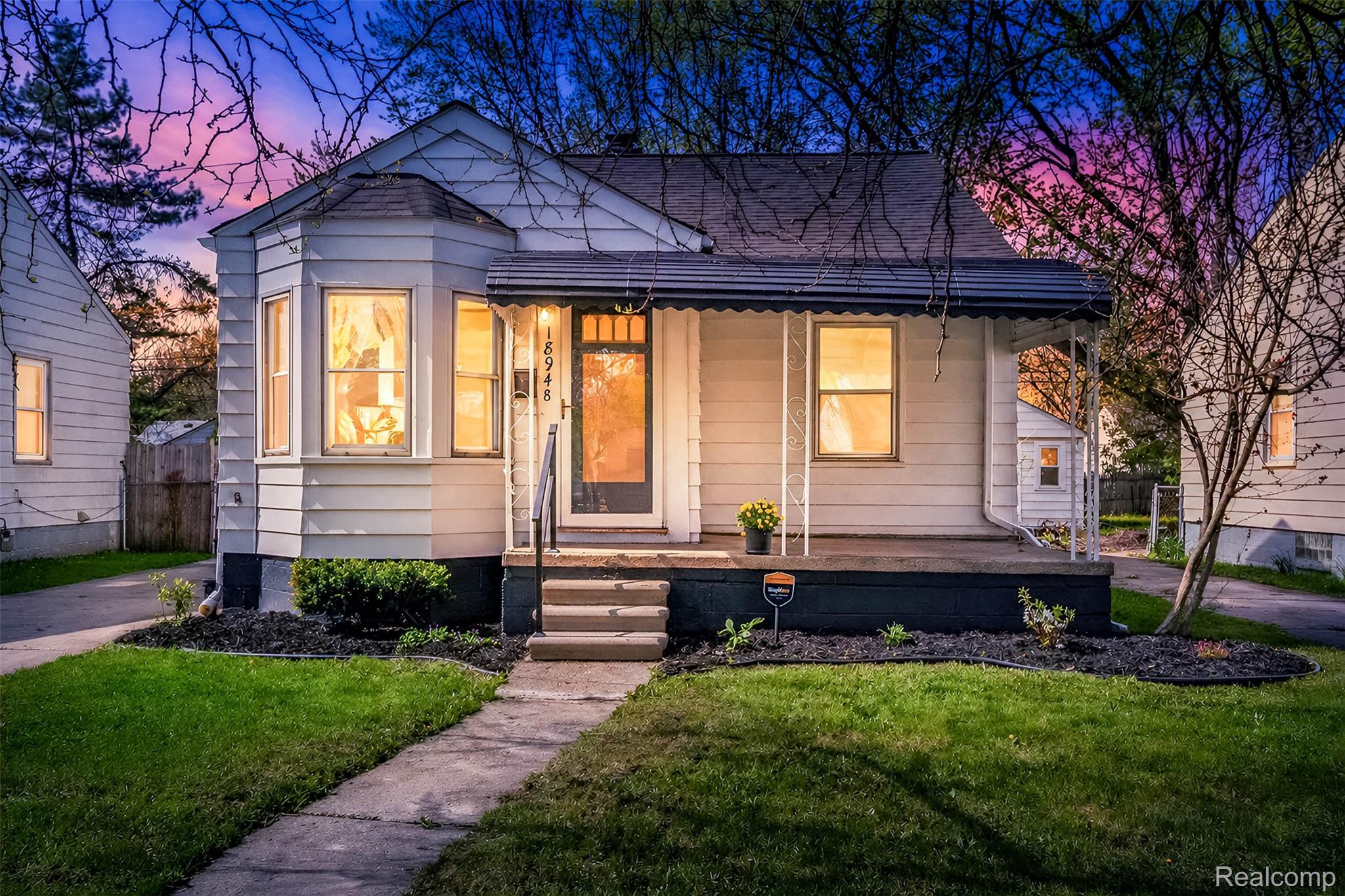 18948 Kenosha Street Property Photo 1