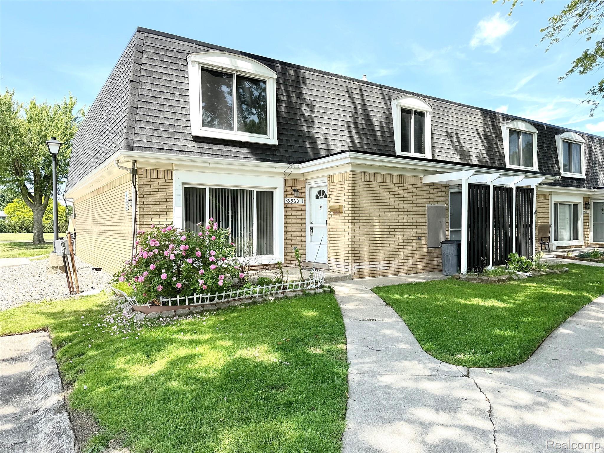 29960 City Center Drive #1 Property Photo 1