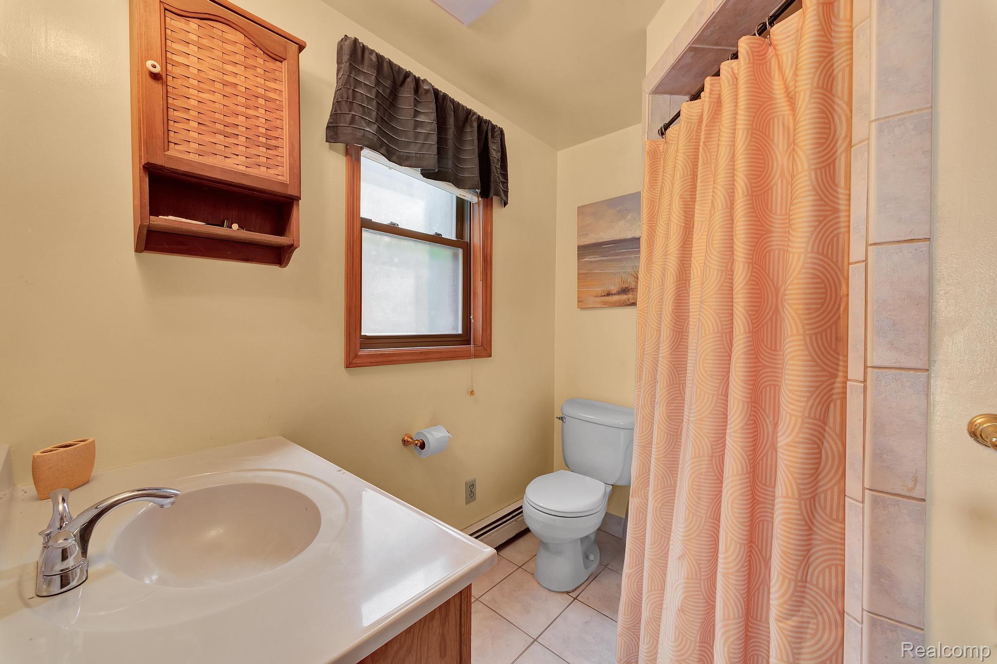 429 Edgewater Property Photo 20