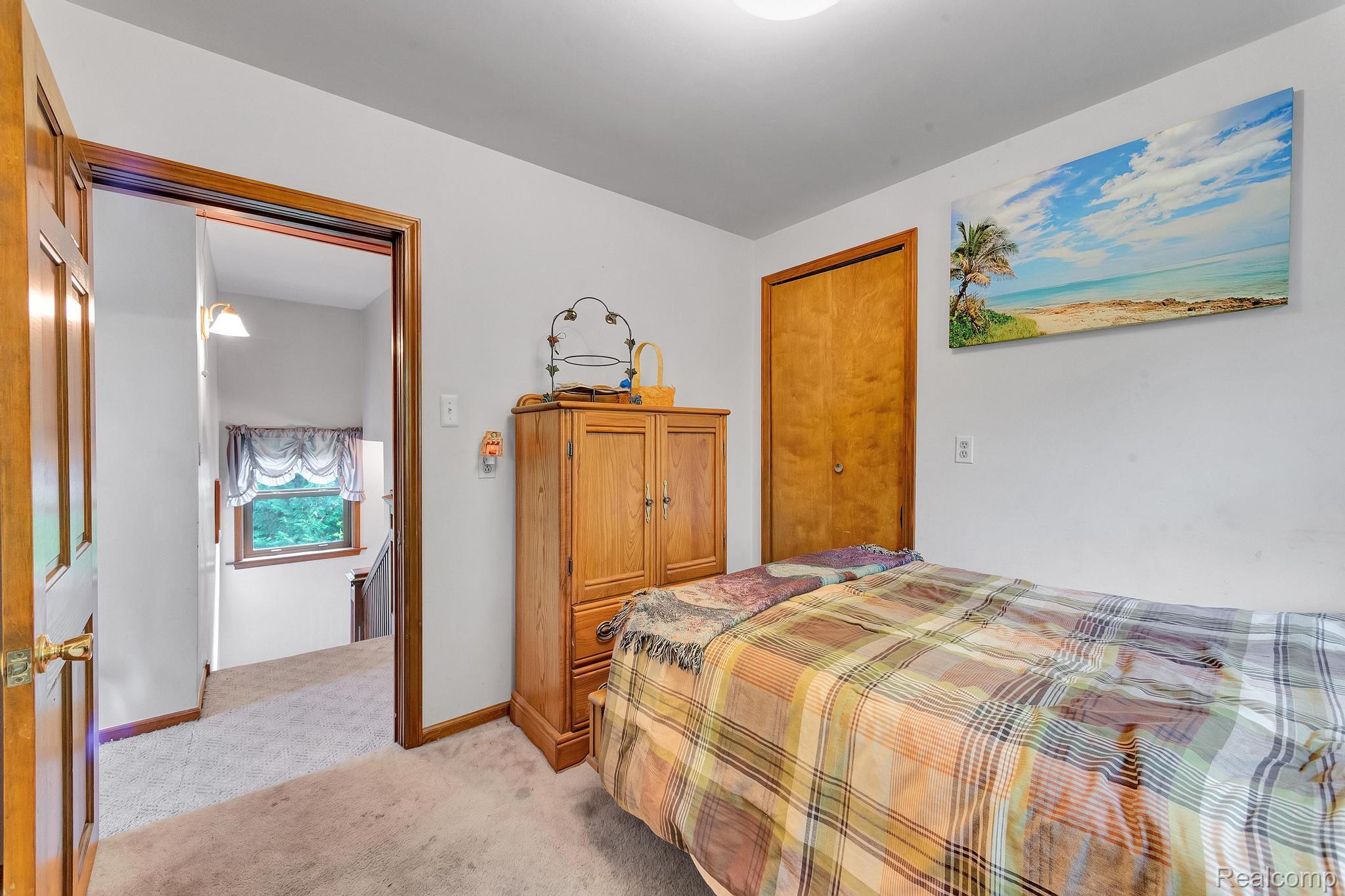 429 Edgewater Property Photo 26