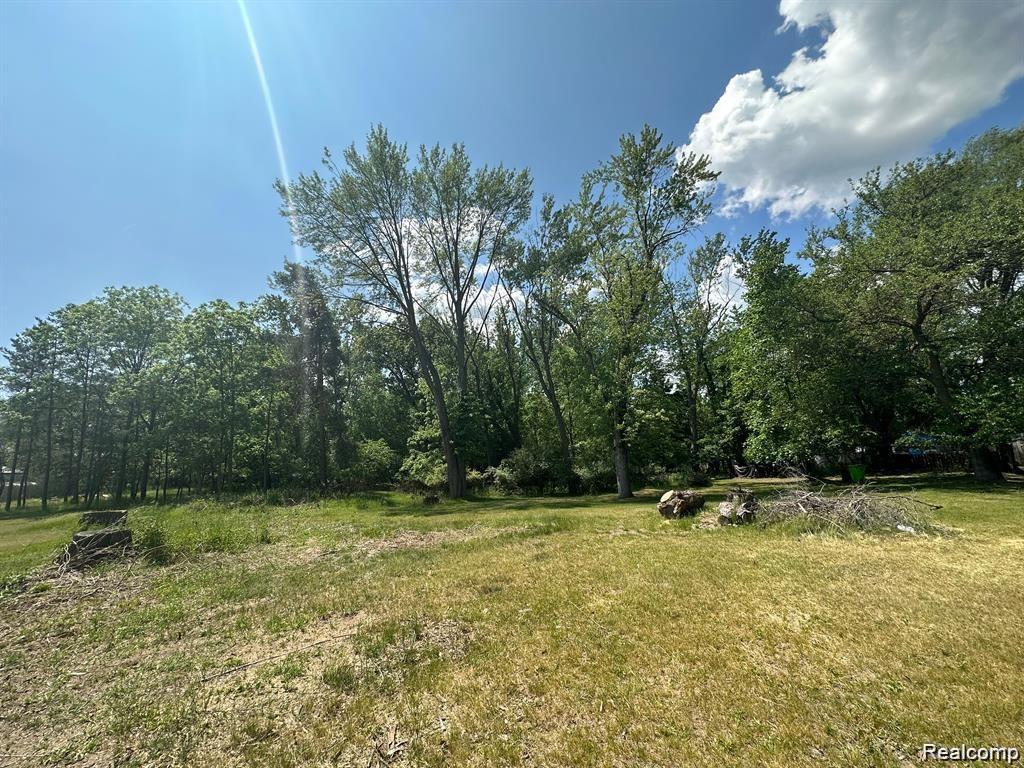 2055 S Long Lake Road