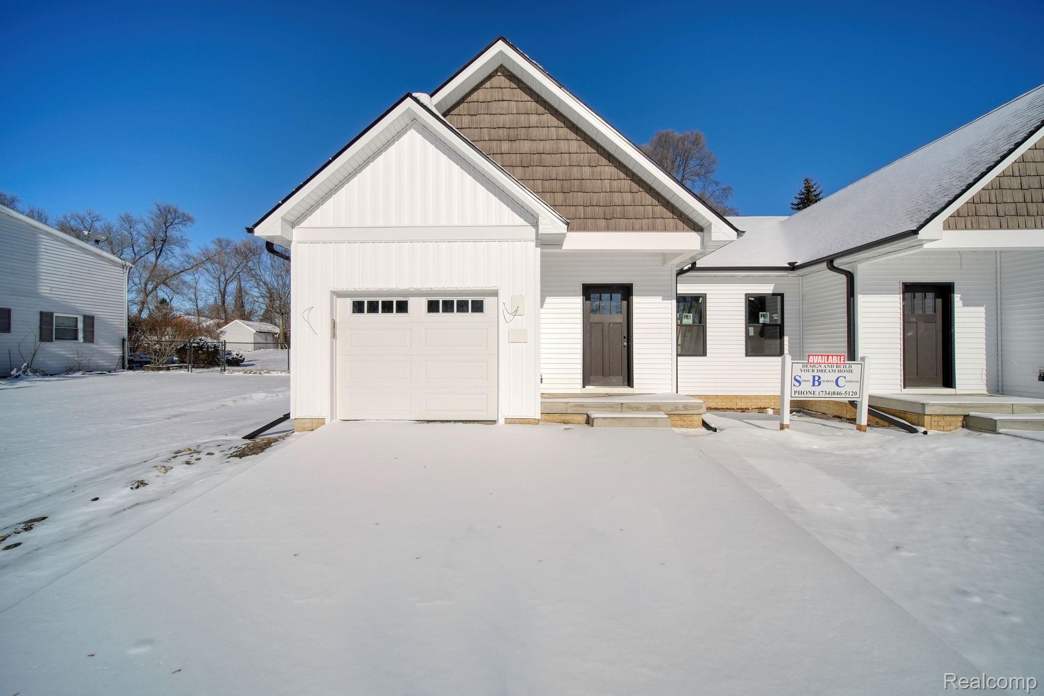 640 South Street Property Photo 1