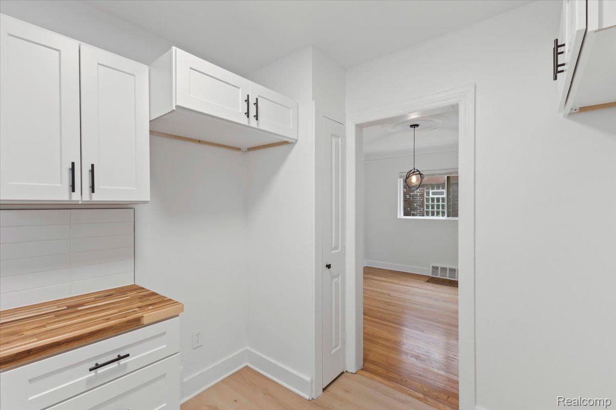 18709 San Juan Drive Property Photo 11