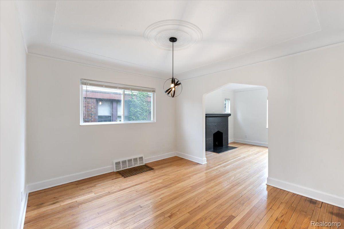 18709 San Juan Drive Property Photo 13
