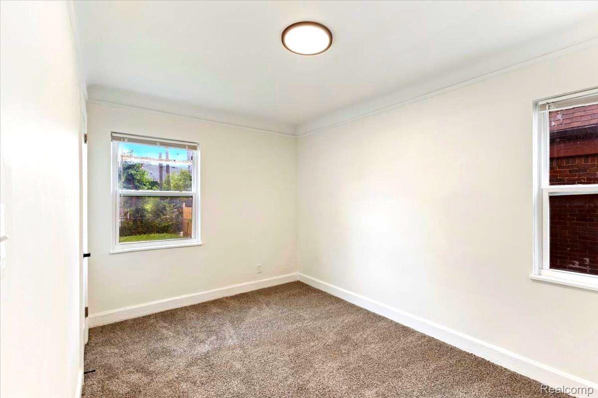 18709 San Juan Drive Property Photo 15