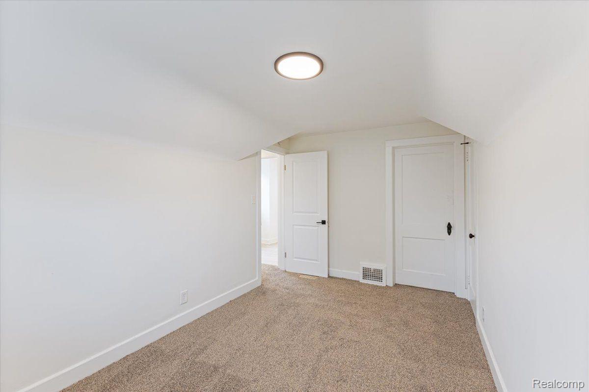 18709 San Juan Drive Property Photo 21
