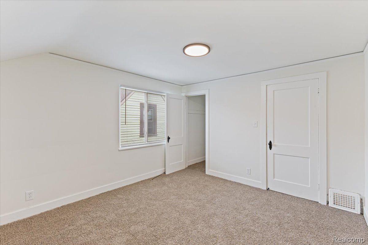 18709 San Juan Drive Property Photo 24