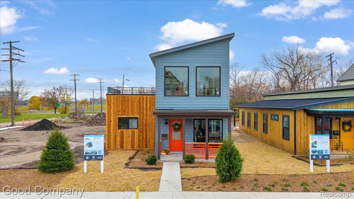 2801 16th Street Property Photo 1