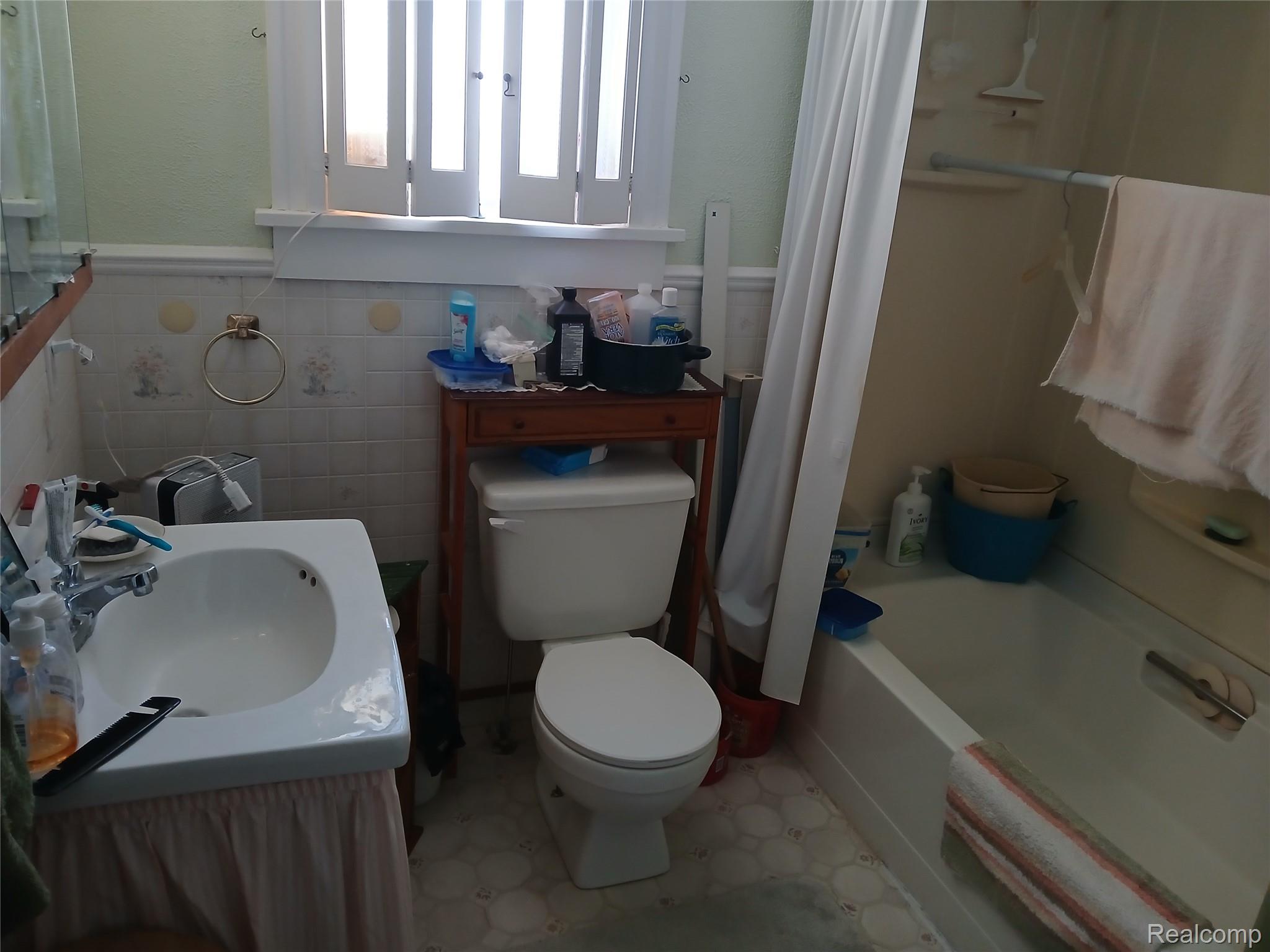 4557 Ringle Road Property Photo 8