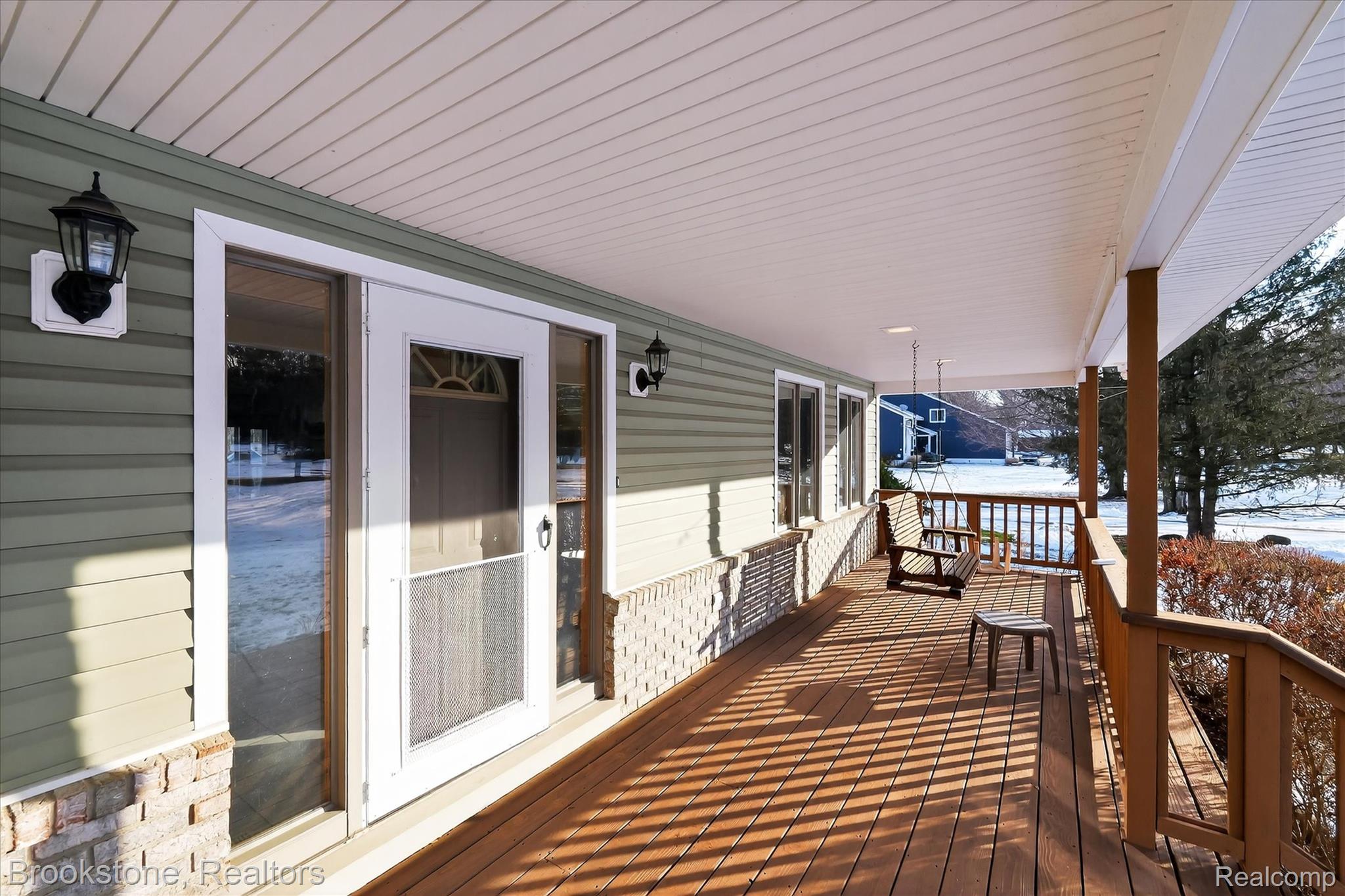 5163 Country Squire Road Property Photo 4