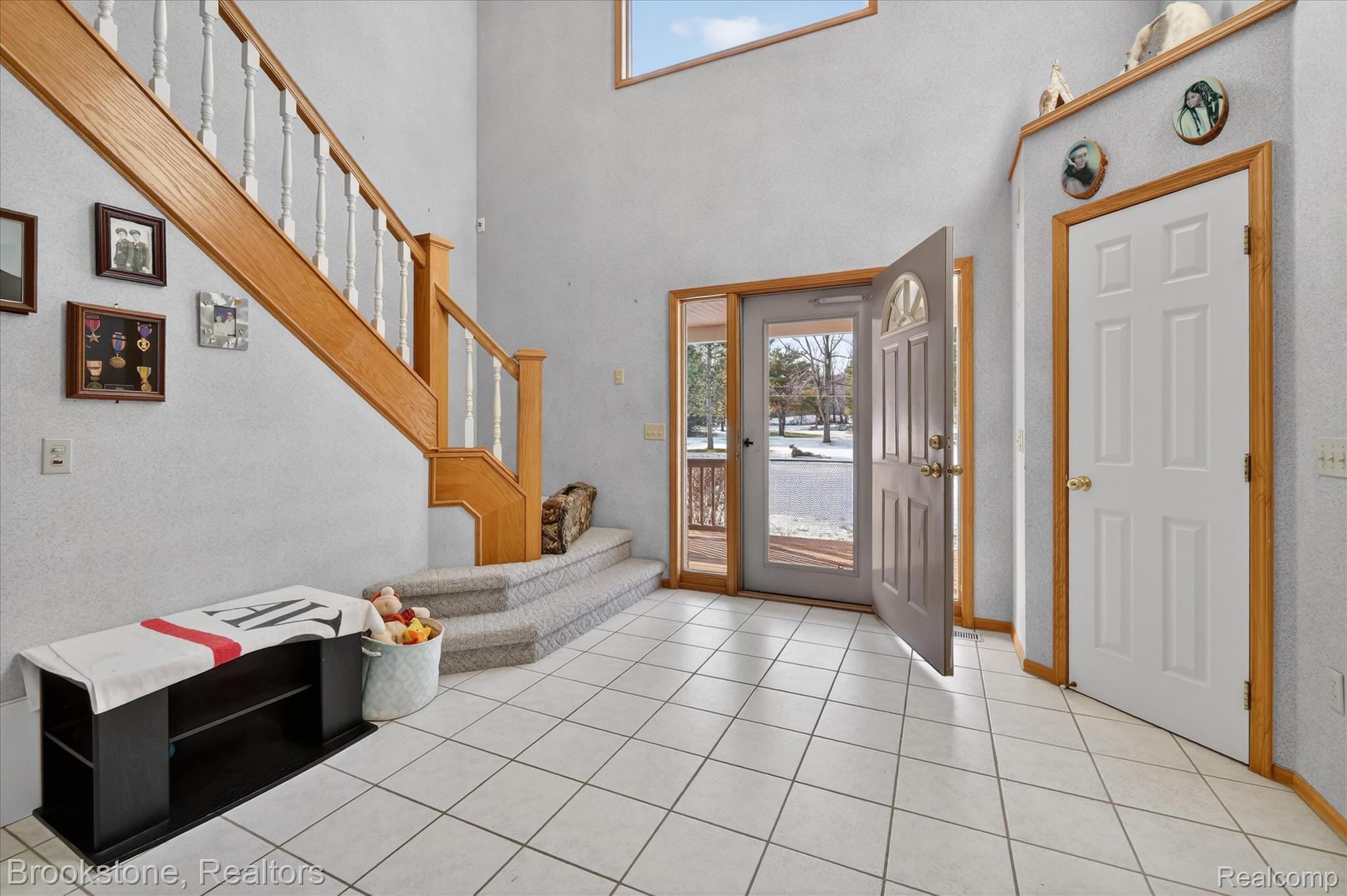 5163 Country Squire Road Property Photo 15