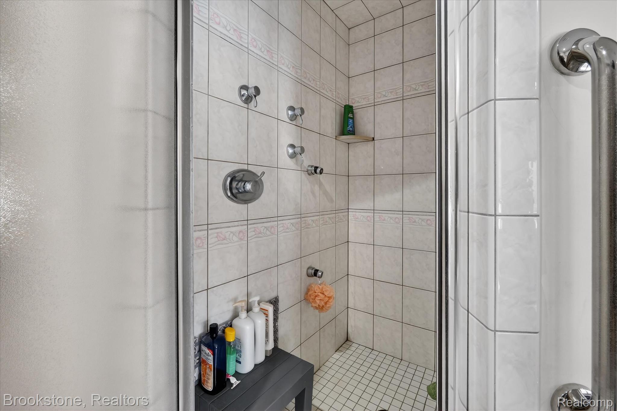 5163 Country Squire Road Property Photo 28