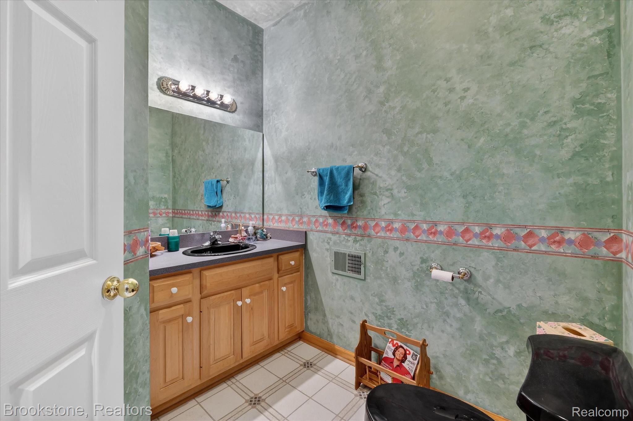5163 Country Squire Road Property Photo 29