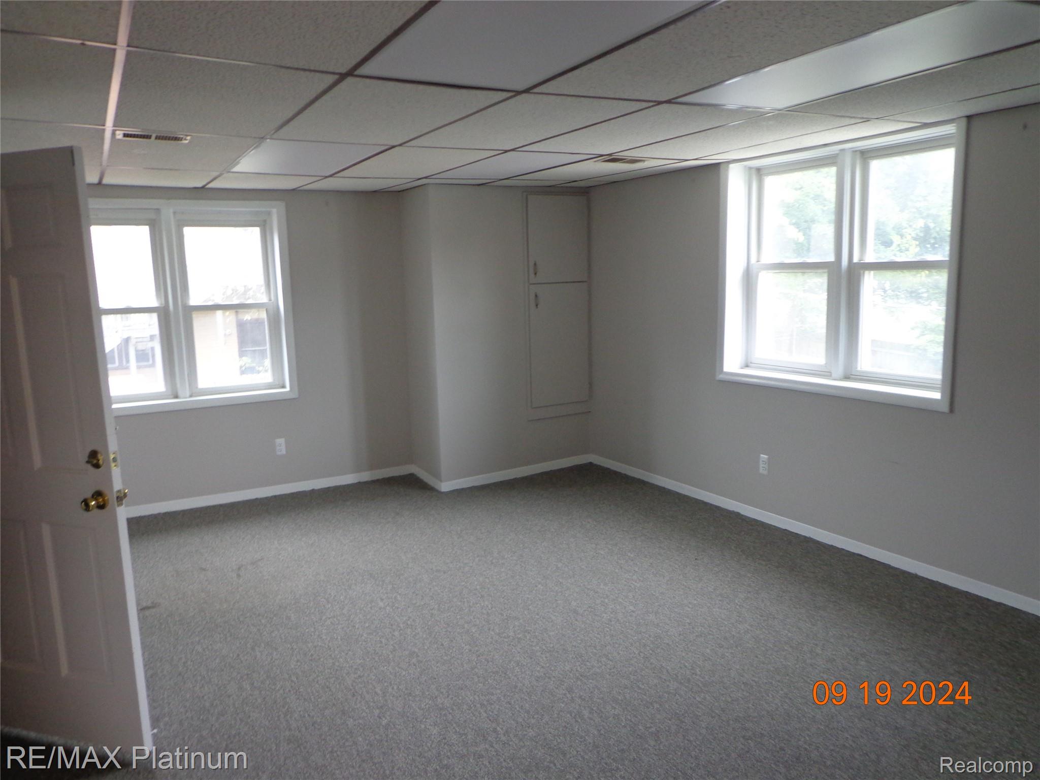 3552 Avon Street Property Photo 4