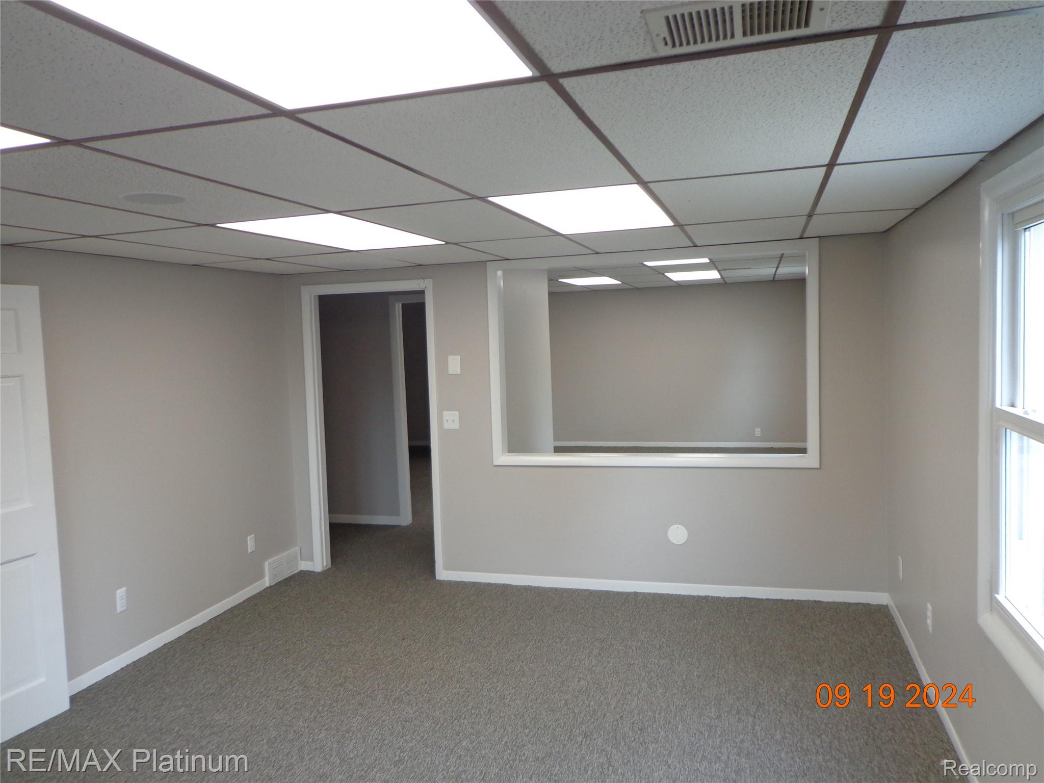 3552 Avon Street Property Photo 6