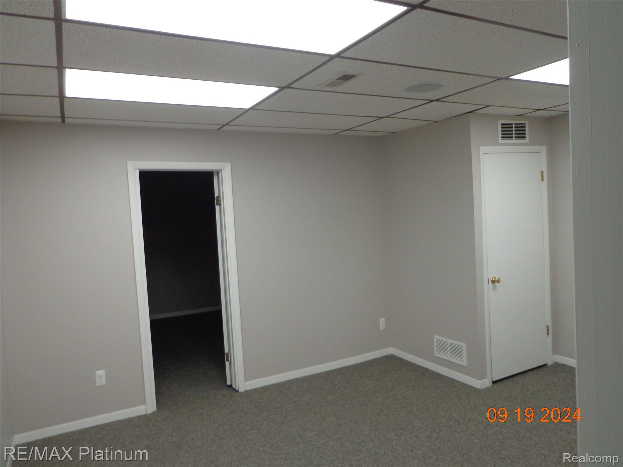 3552 Avon Street Property Photo 8