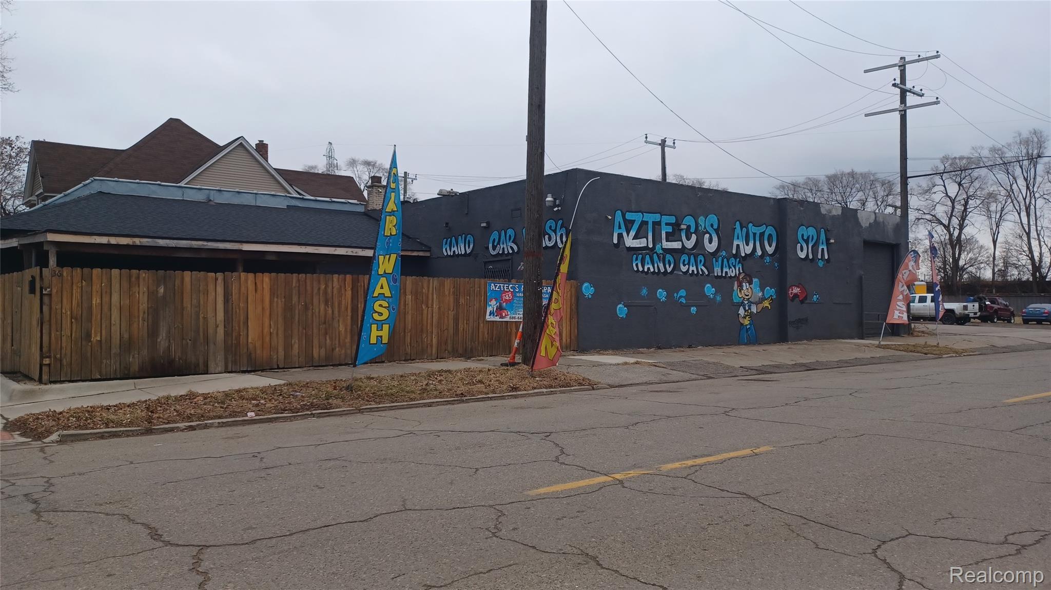 936 Lawndale Street Property Photo 1