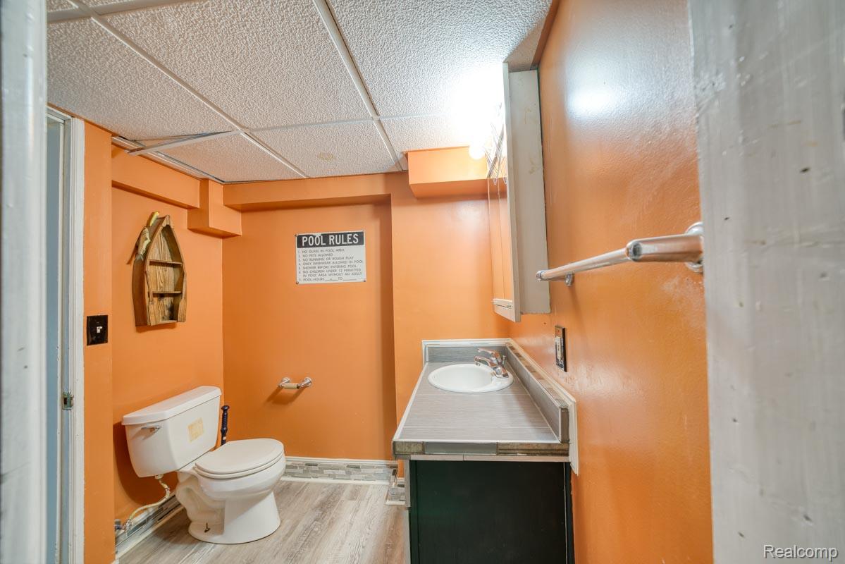 15509 Holmur Street Property Photo 25