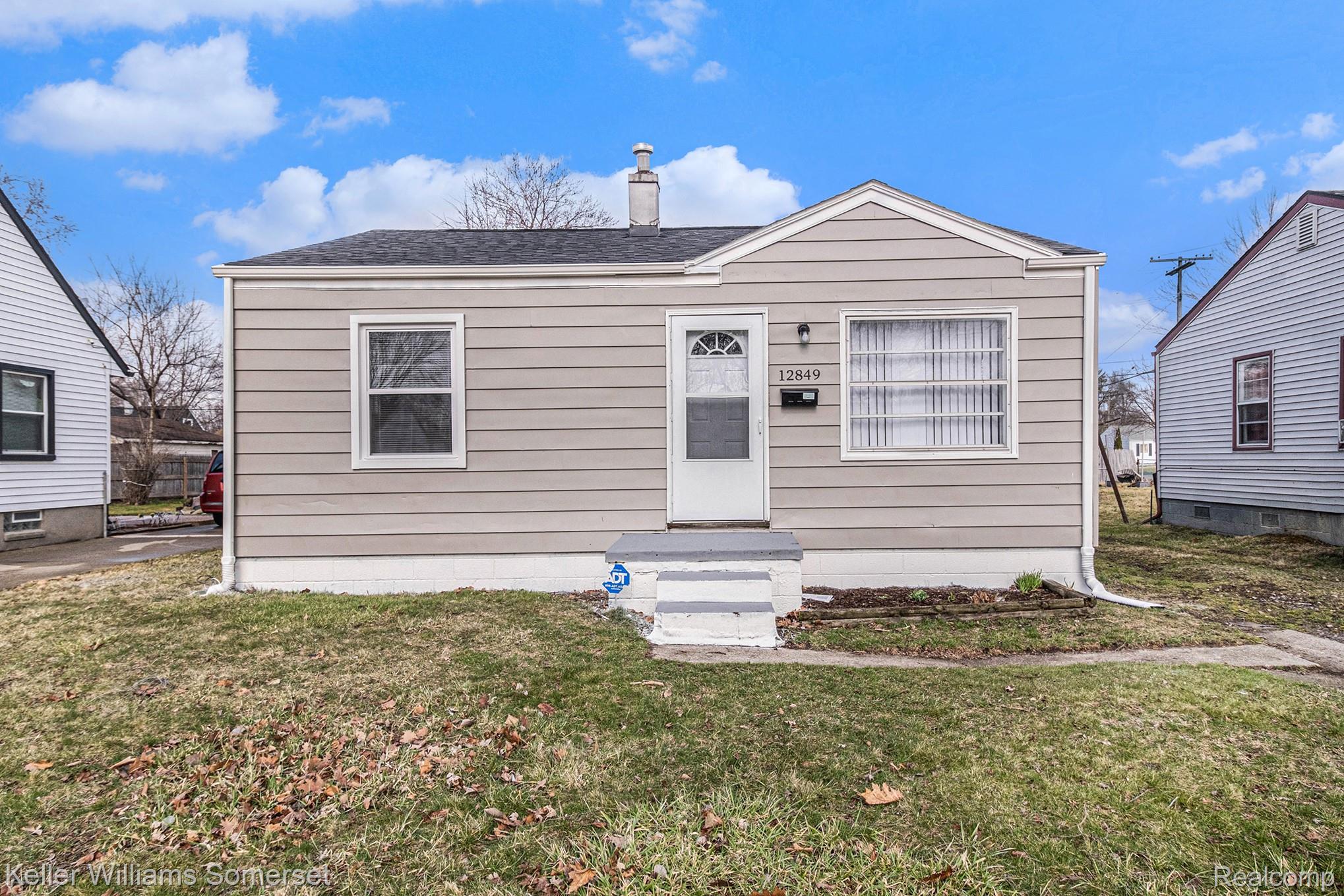 12849 Sarsfield Avenue Property Photo 1
