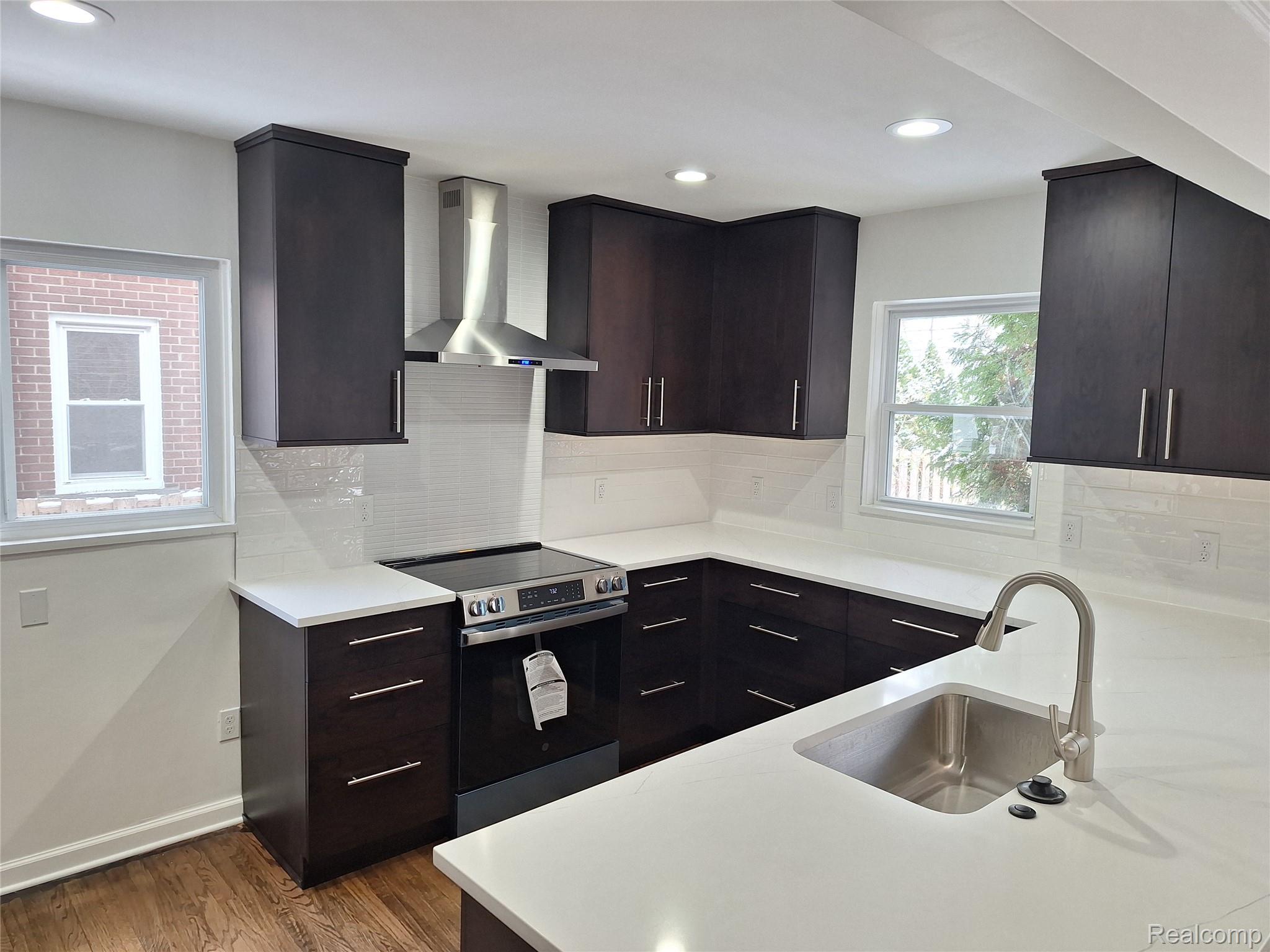 607 S Connecticut Avenue Property Photo 10
