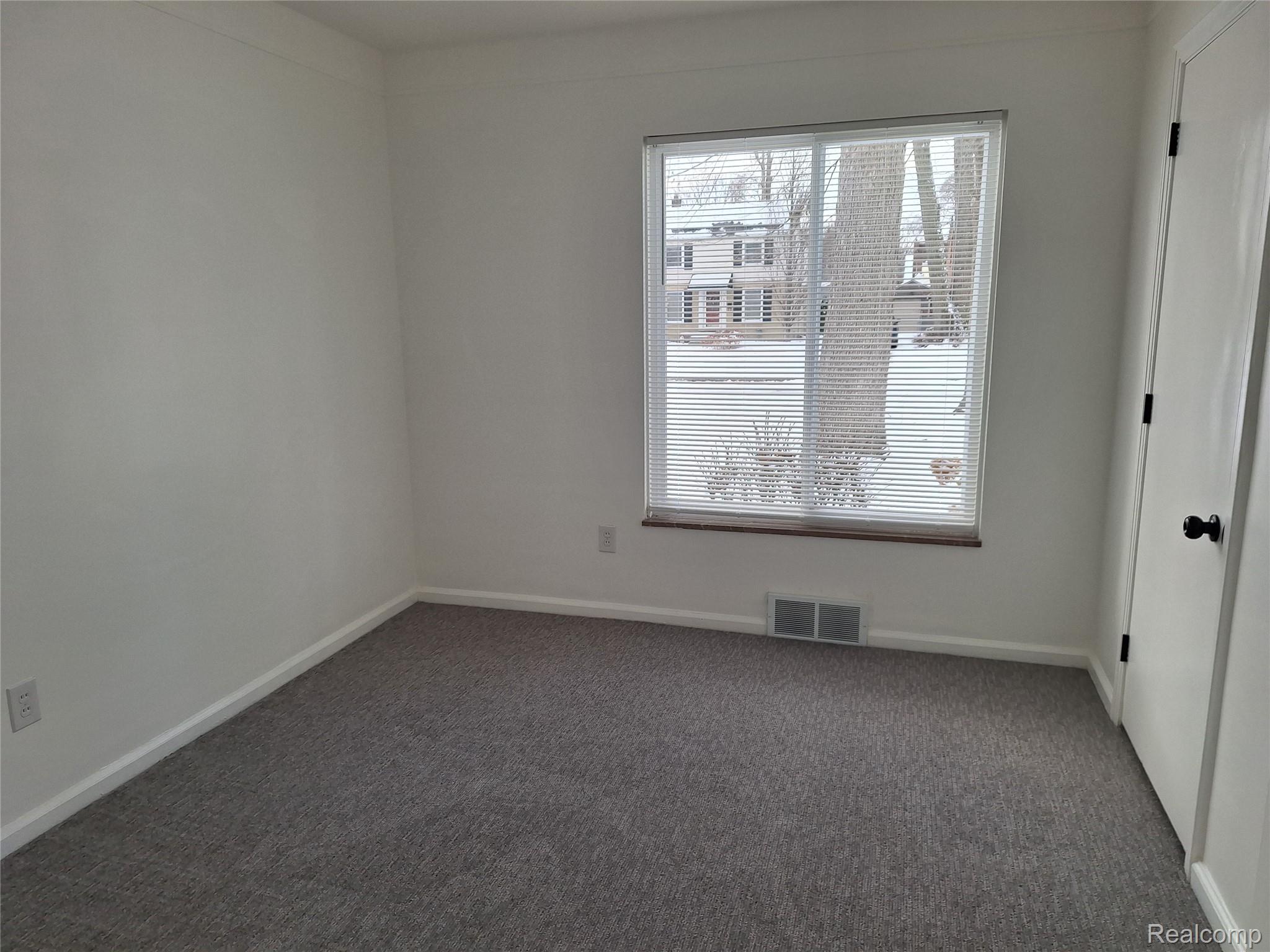 607 S Connecticut Avenue Property Photo 17