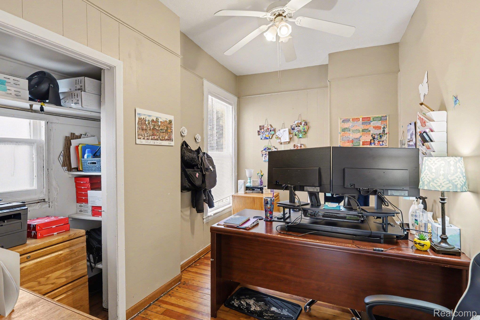 1031 N Washington Avenue Property Photo 12