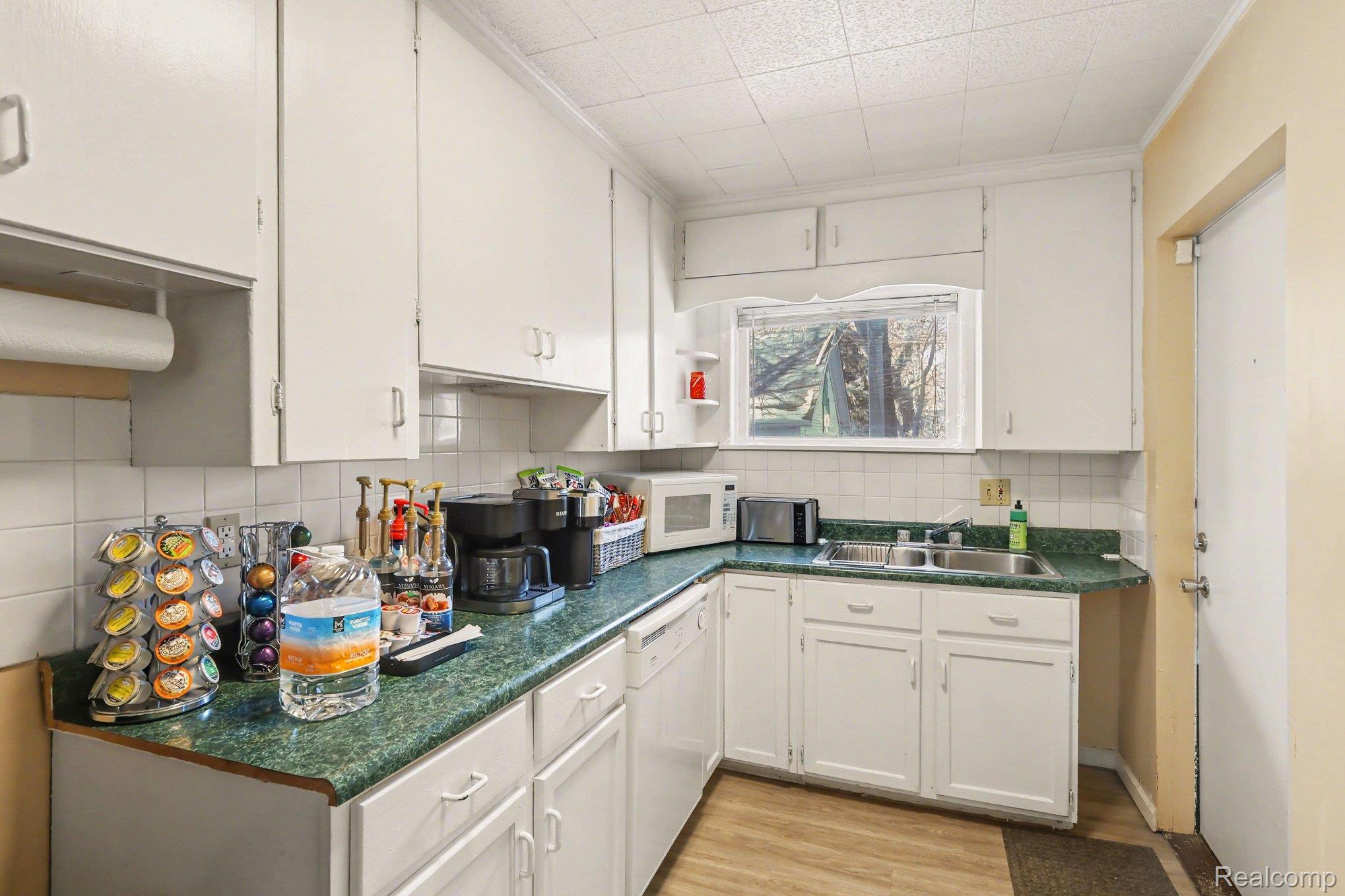 1031 N Washington Avenue Property Photo 13