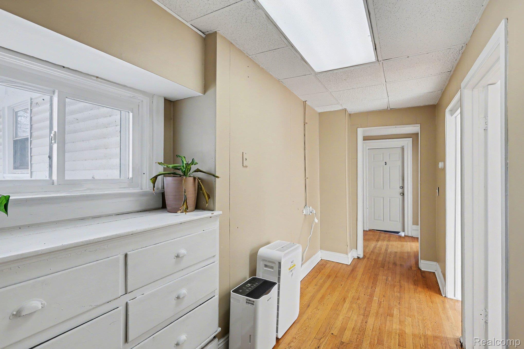 1031 N Washington Avenue Property Photo 18