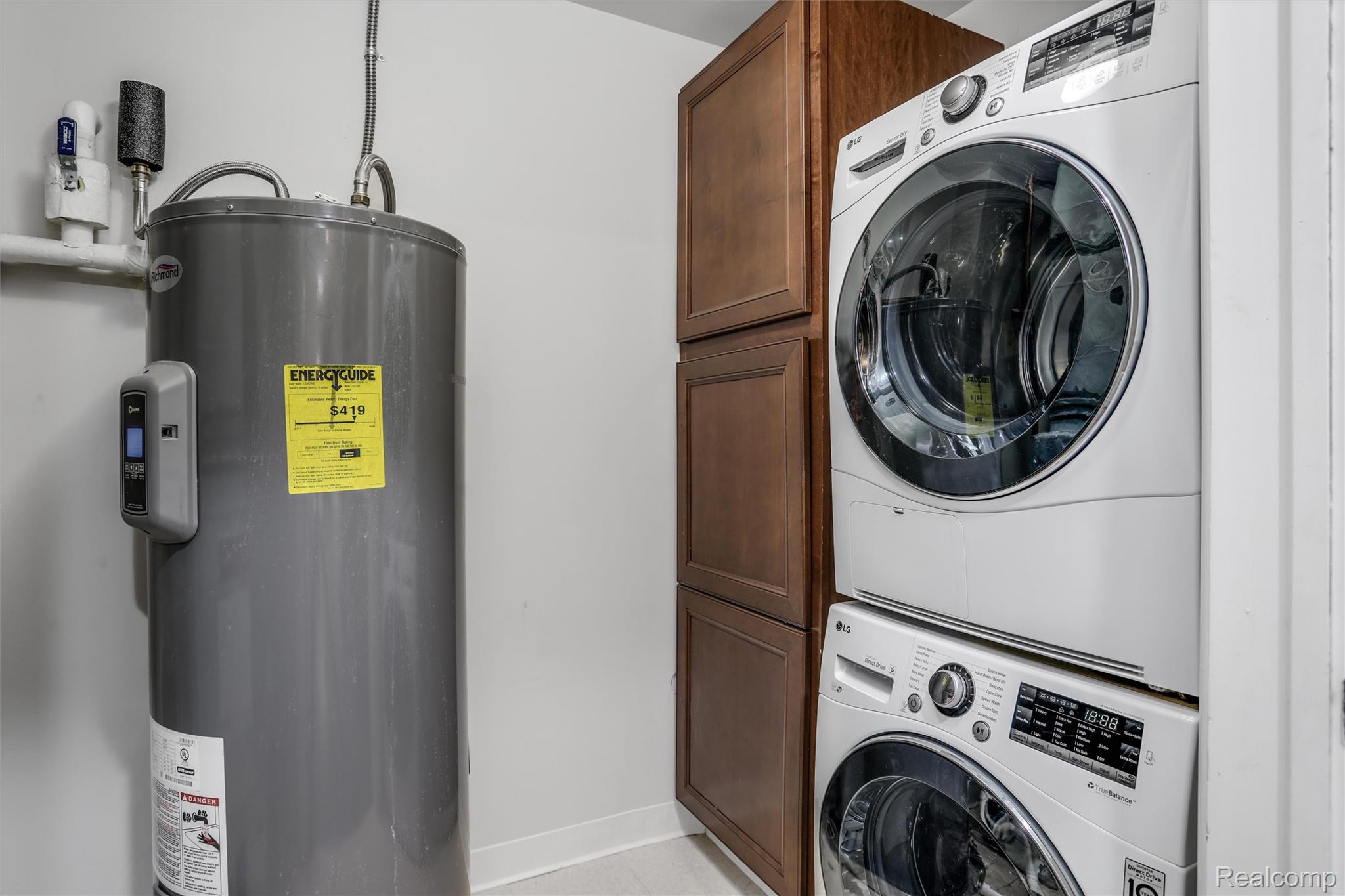 525 W Lafayette Boulevard Property Photo 12
