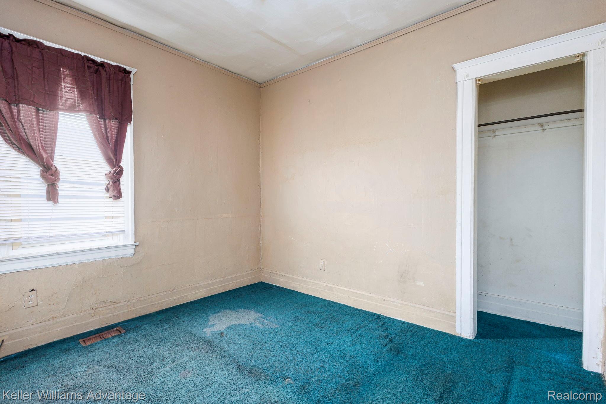 11727 Dyar Street Property Photo 11
