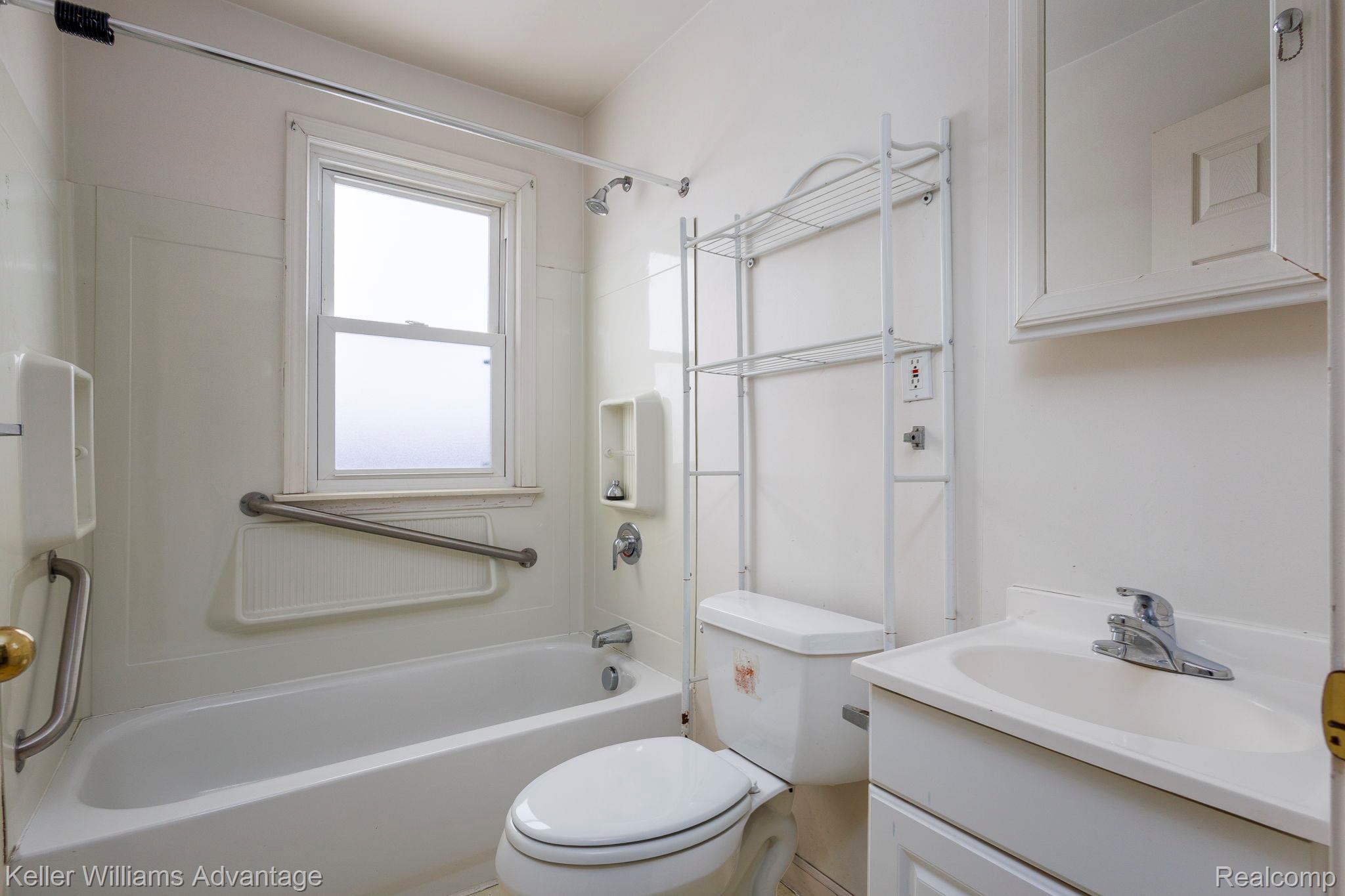 11727 Dyar Street Property Photo 20