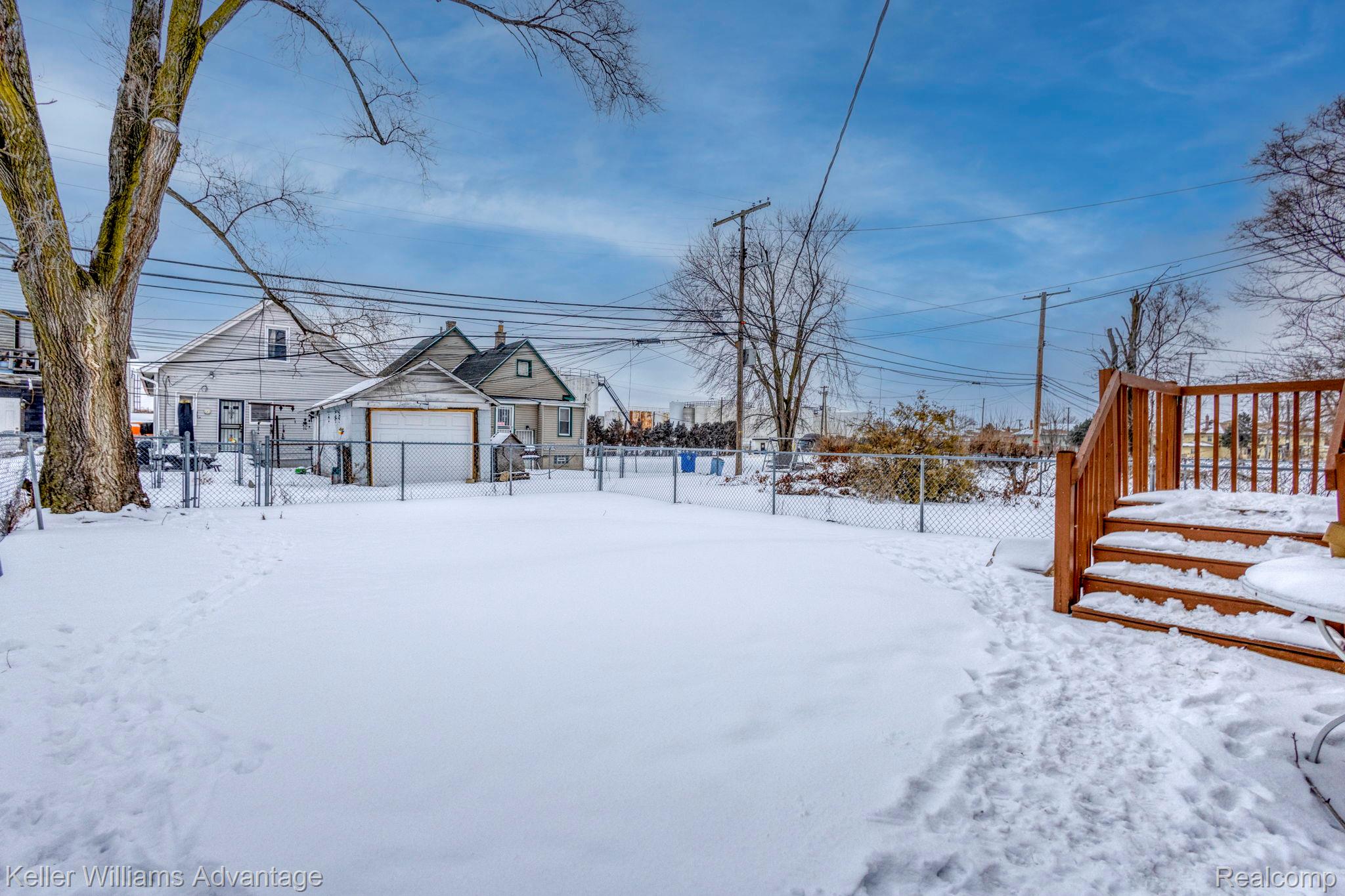 11727 Dyar Street Property Photo 30
