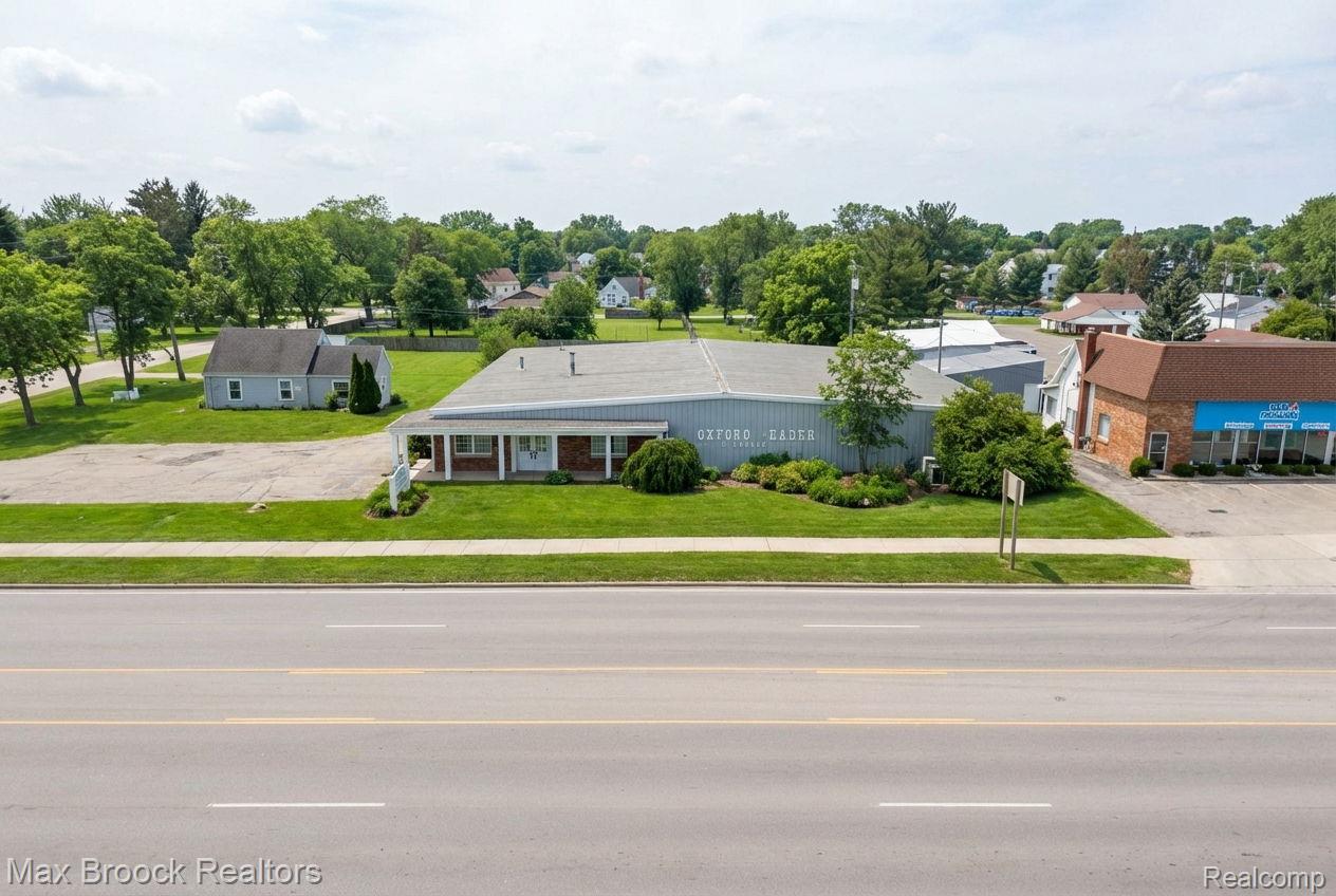 666 S Lapeer Road Property Photo 1