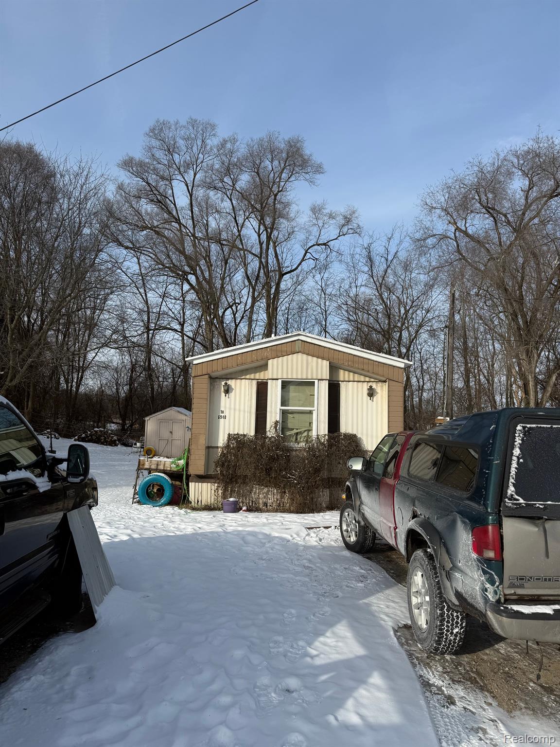 6934 Lansing Avenue Property Photo 7