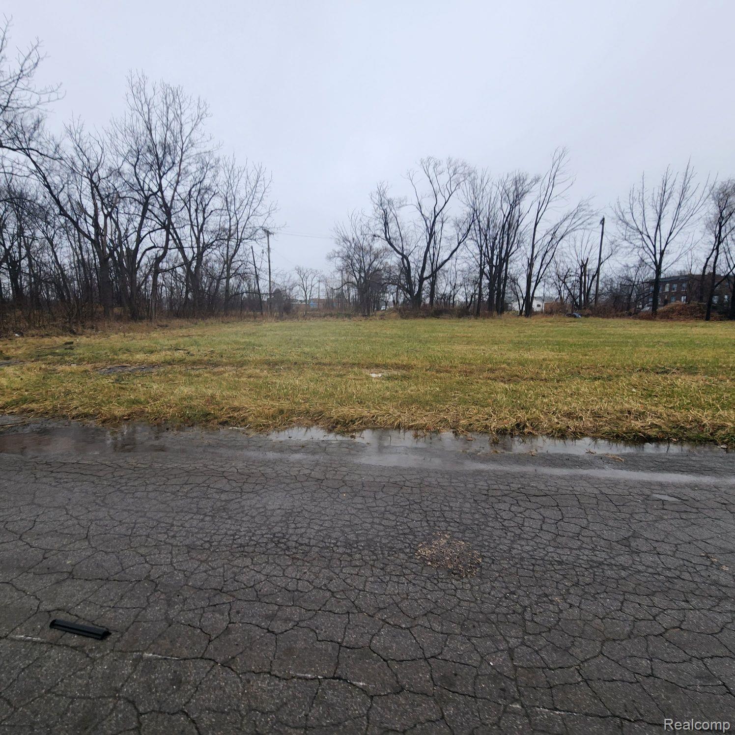2242 Saint Joseph Street Property Photo 3