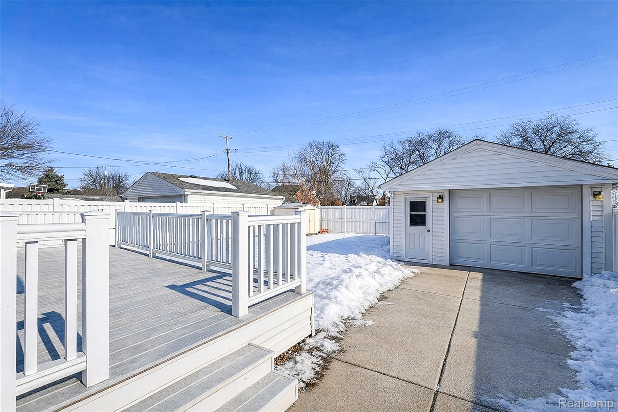 1459 22nd Street Property Photo 5